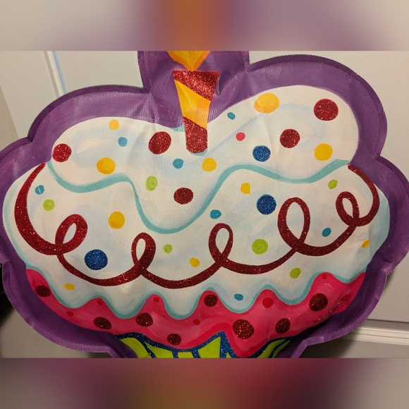 Lisa Frost Birthday Cupcake Banner - Picture 3 of 6